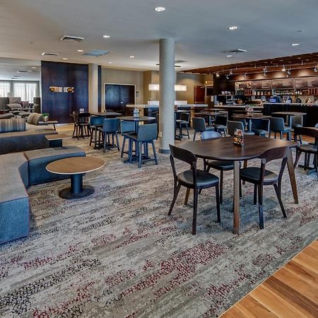 Courtyard By Marriott Troy Hotel Bagian luar foto