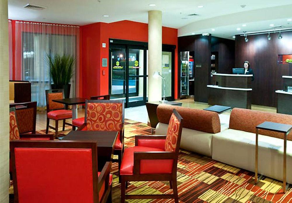 Courtyard By Marriott Troy Hotel Bagian luar foto