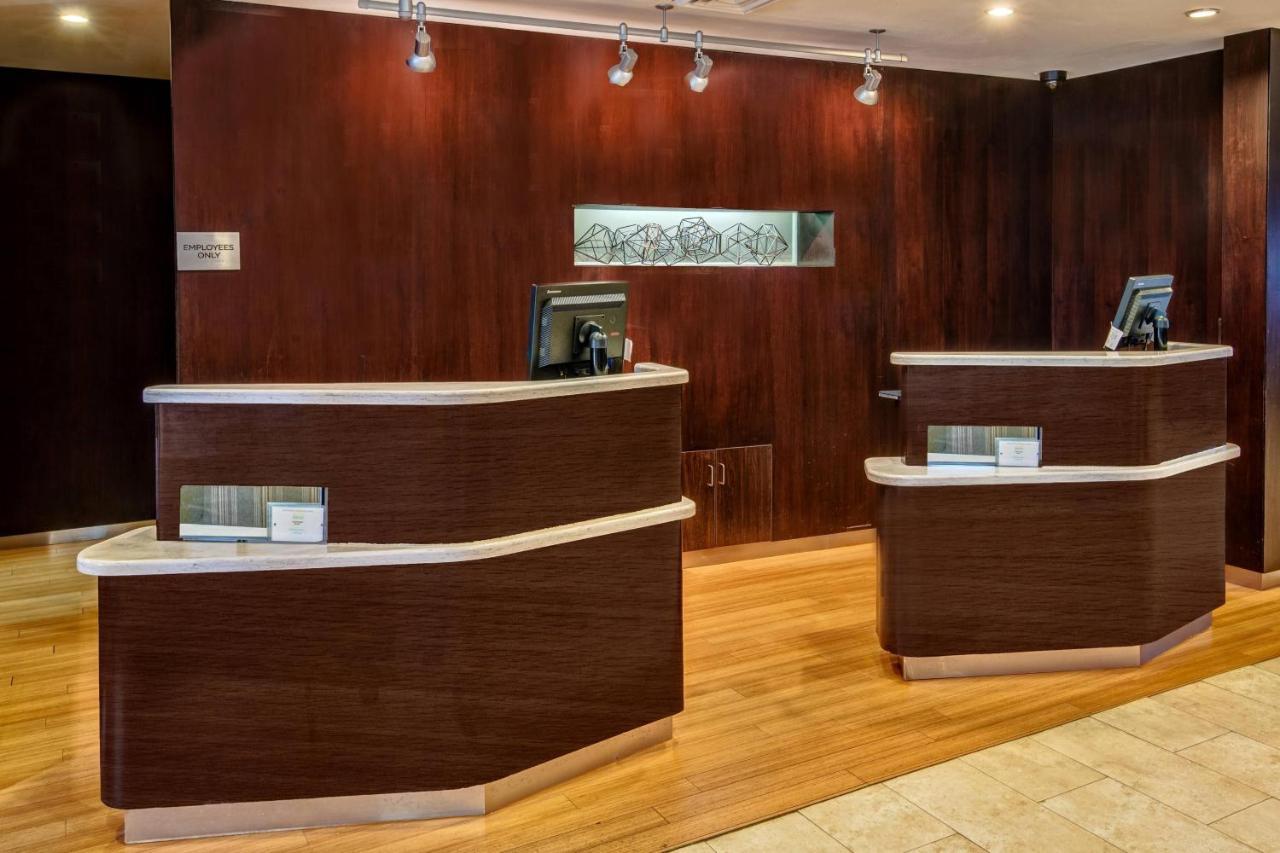Courtyard By Marriott Troy Hotel Bagian luar foto